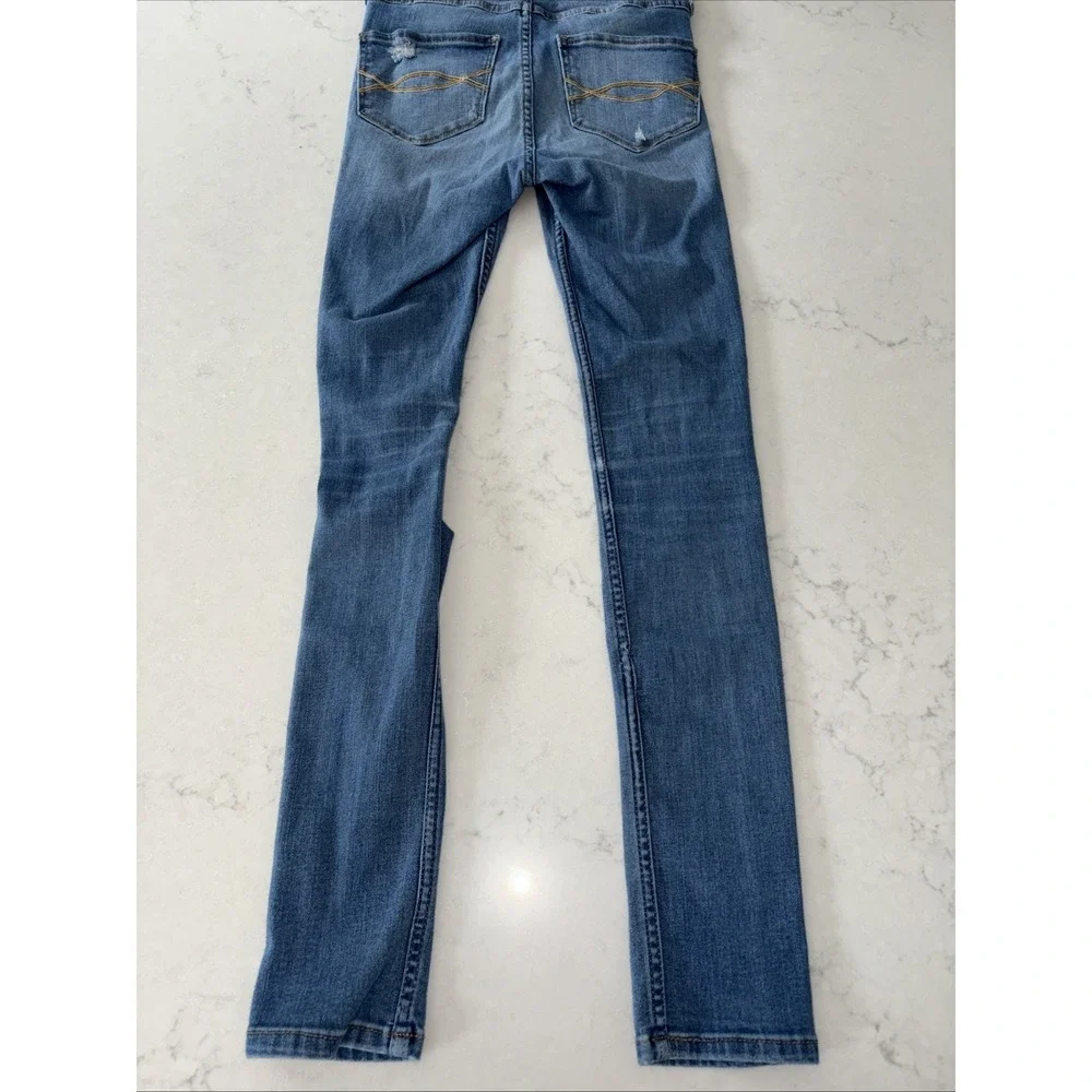 Abercrombie & Fitch Womens OOS Super Skinny Ankle High Rise‎ Jeans Distressed 24